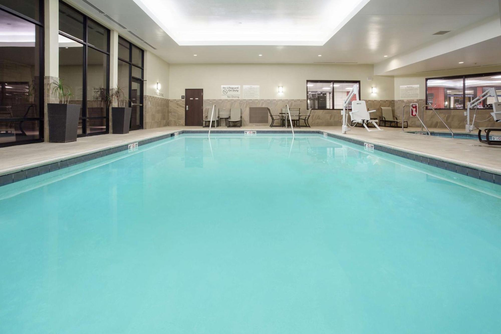 Hampton Inn & Suites I-35/Mulvane Buitenkant foto
