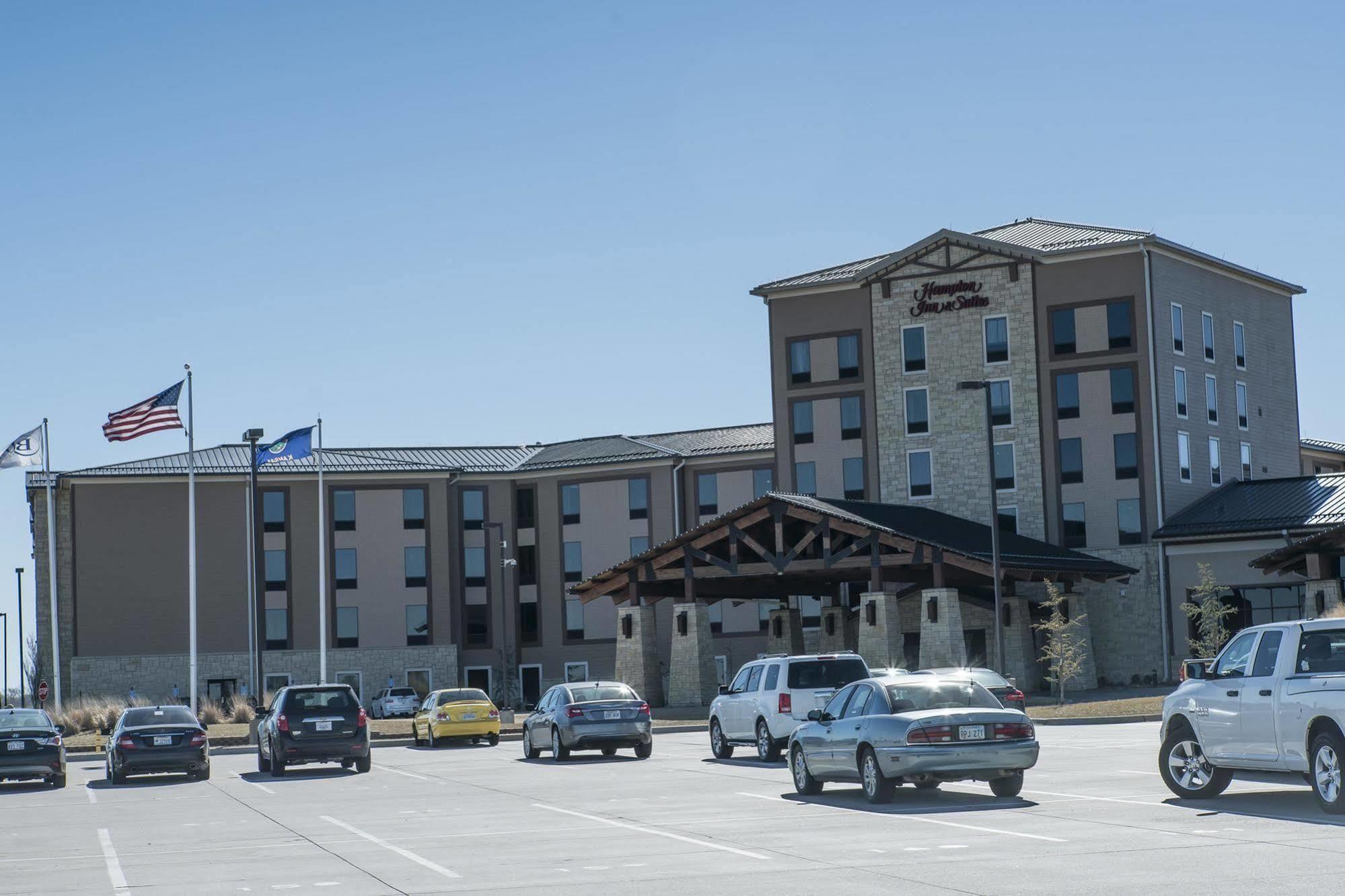Hampton Inn & Suites I-35/Mulvane Buitenkant foto